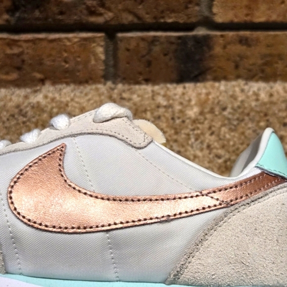 Nike Waffle Trainer 2 GS 'White Mint Copper Youth Sz 6Y #DC6477 102 - Picture 7 of 8